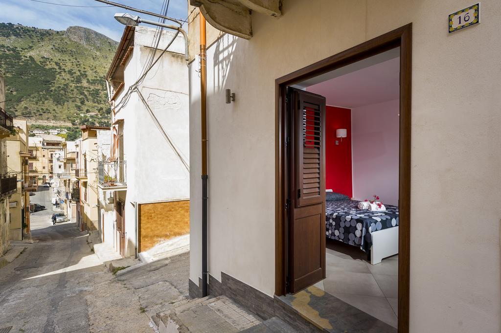 Il Cortile Apartamento Castellammare del Golfo Exterior foto